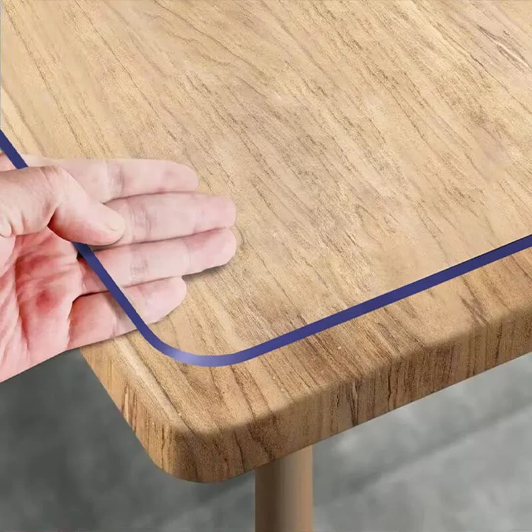 Clear PVC table protector edge detail