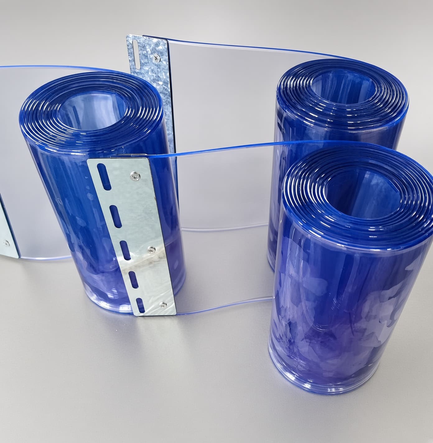 PVC strips with hanging plates fitted
